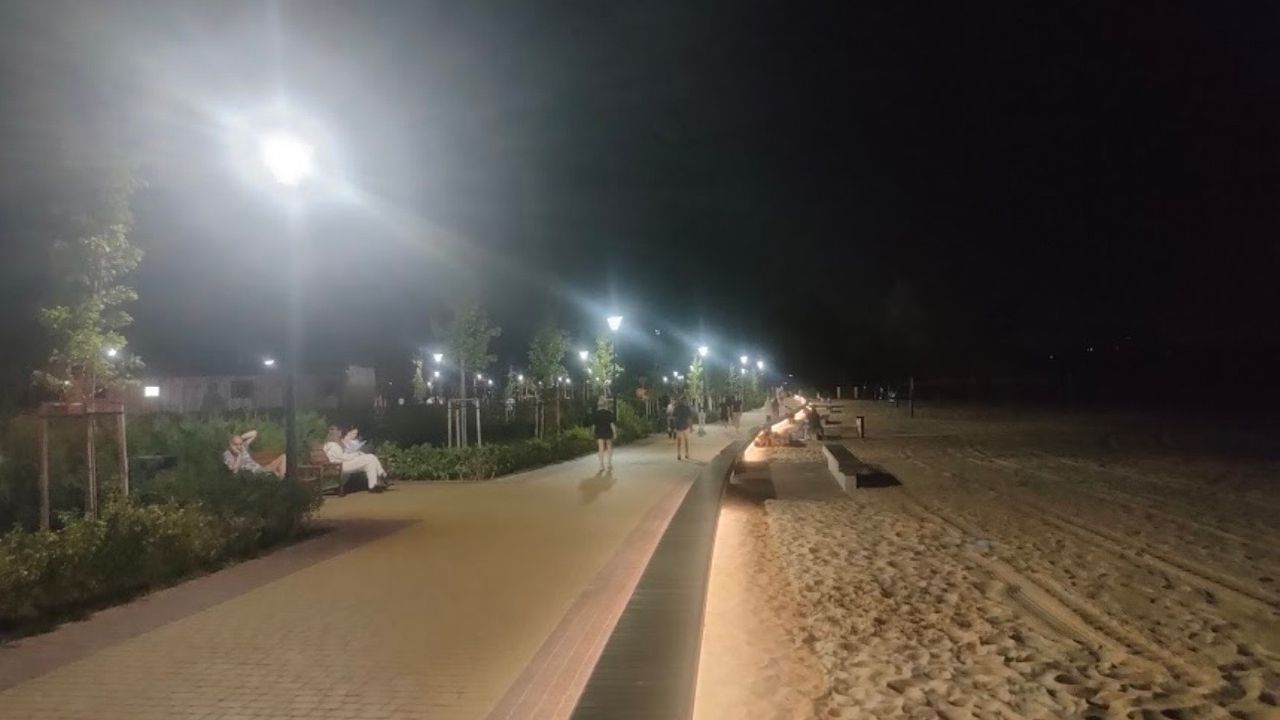 Оболонський Острів Пляж