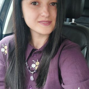  Марина